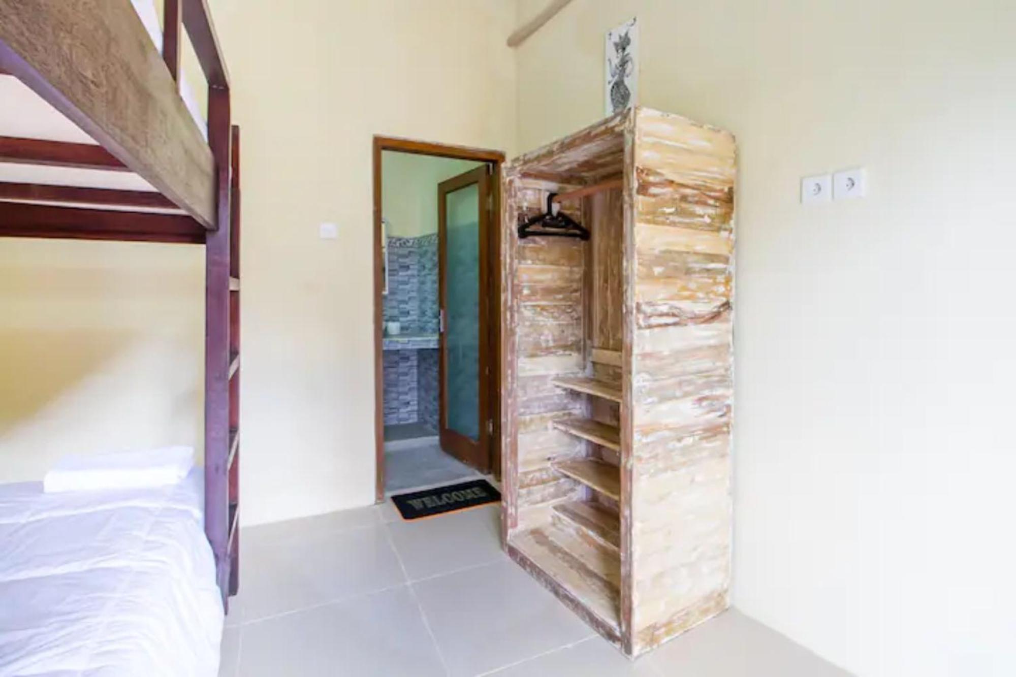 Pondok Lulik Homestay Canggu Exterior photo