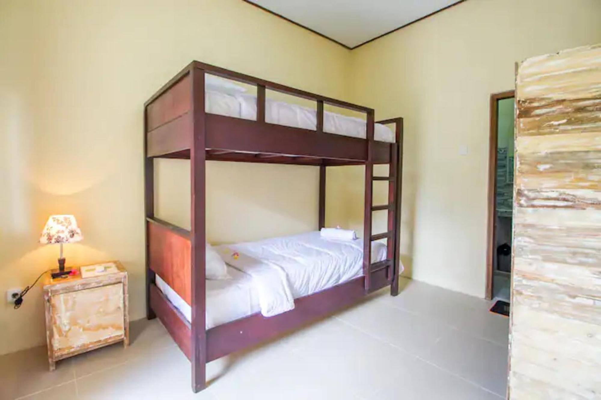 Pondok Lulik Homestay Canggu Exterior photo