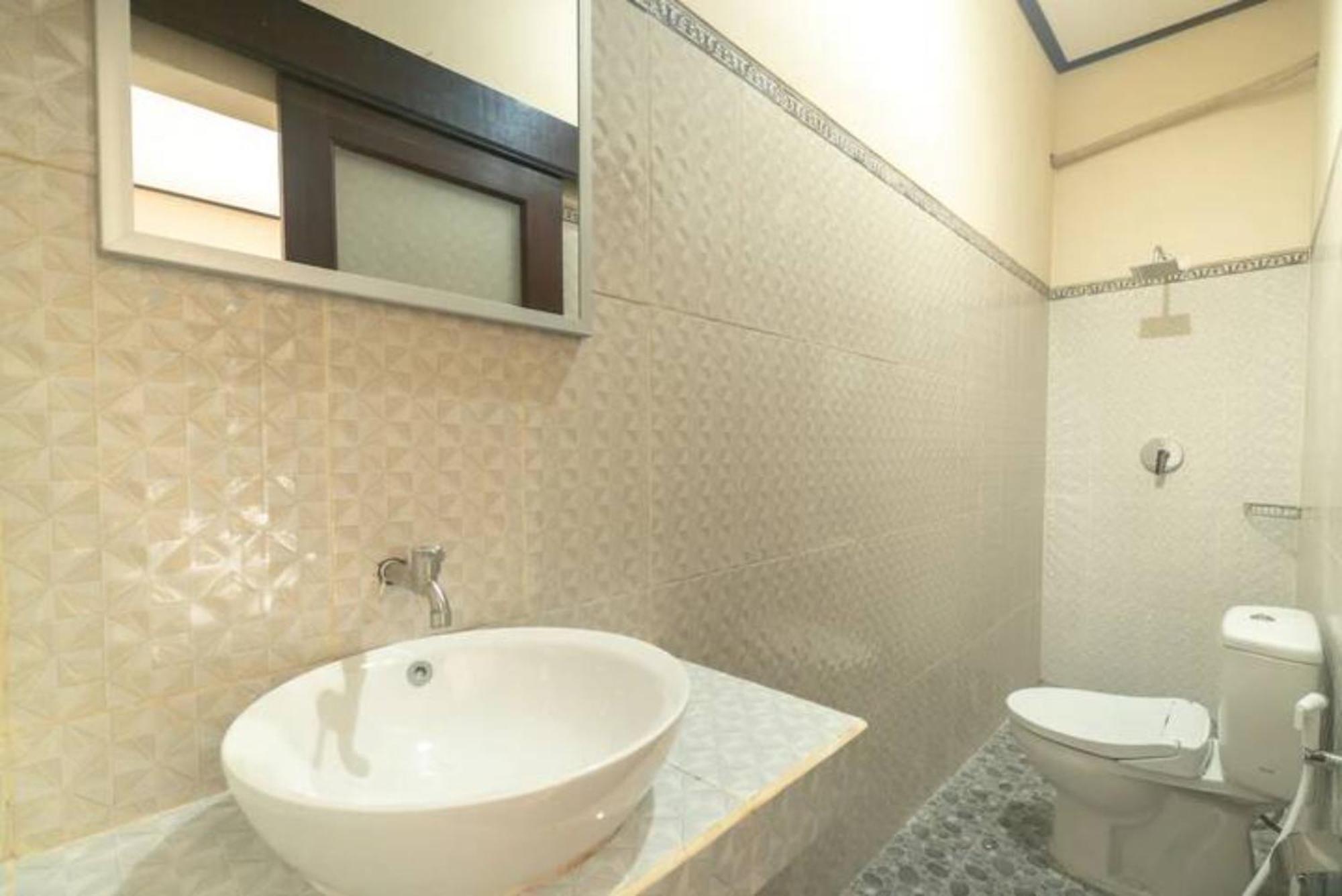 Pondok Lulik Homestay Canggu Exterior photo