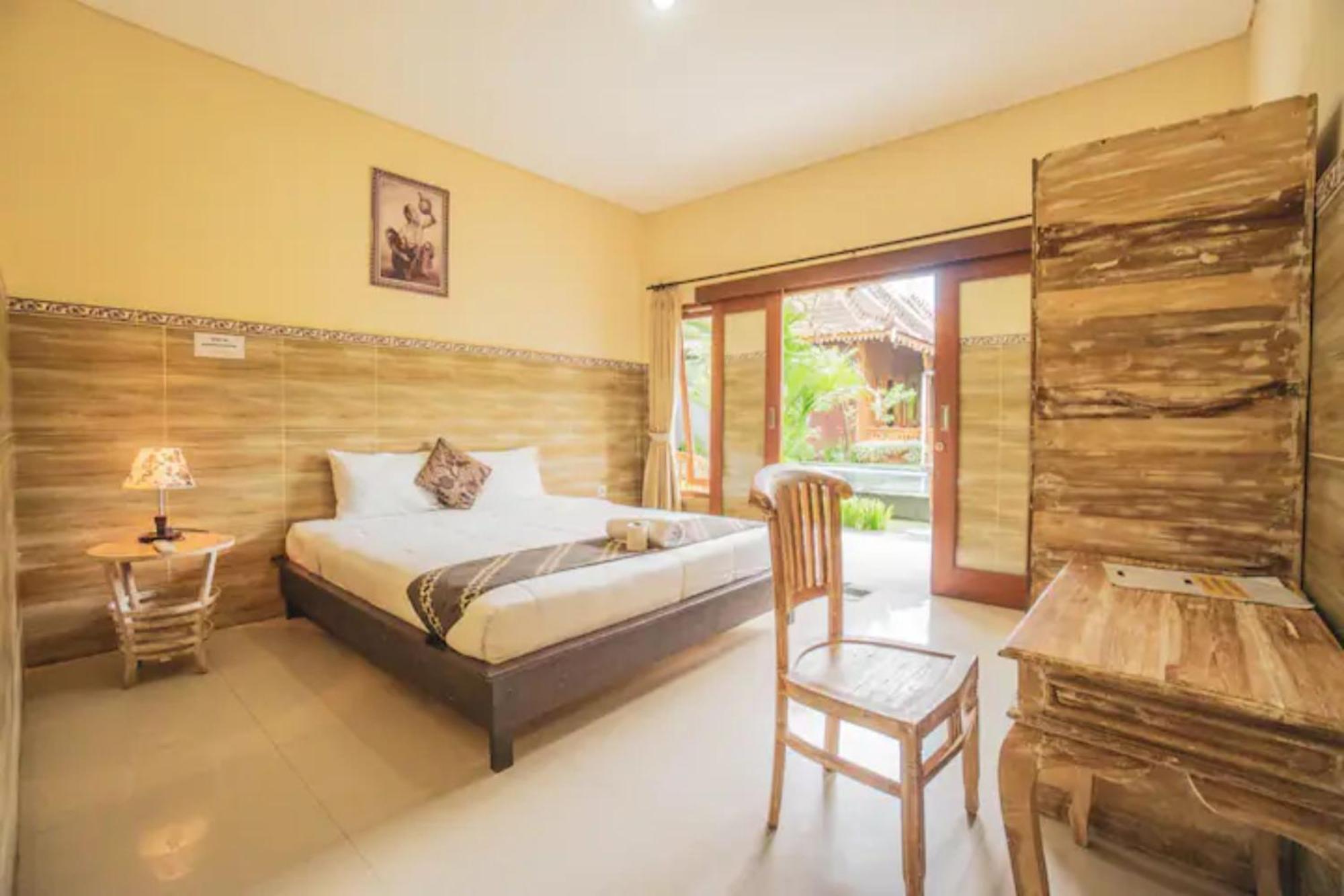 Pondok Lulik Homestay Canggu Exterior photo